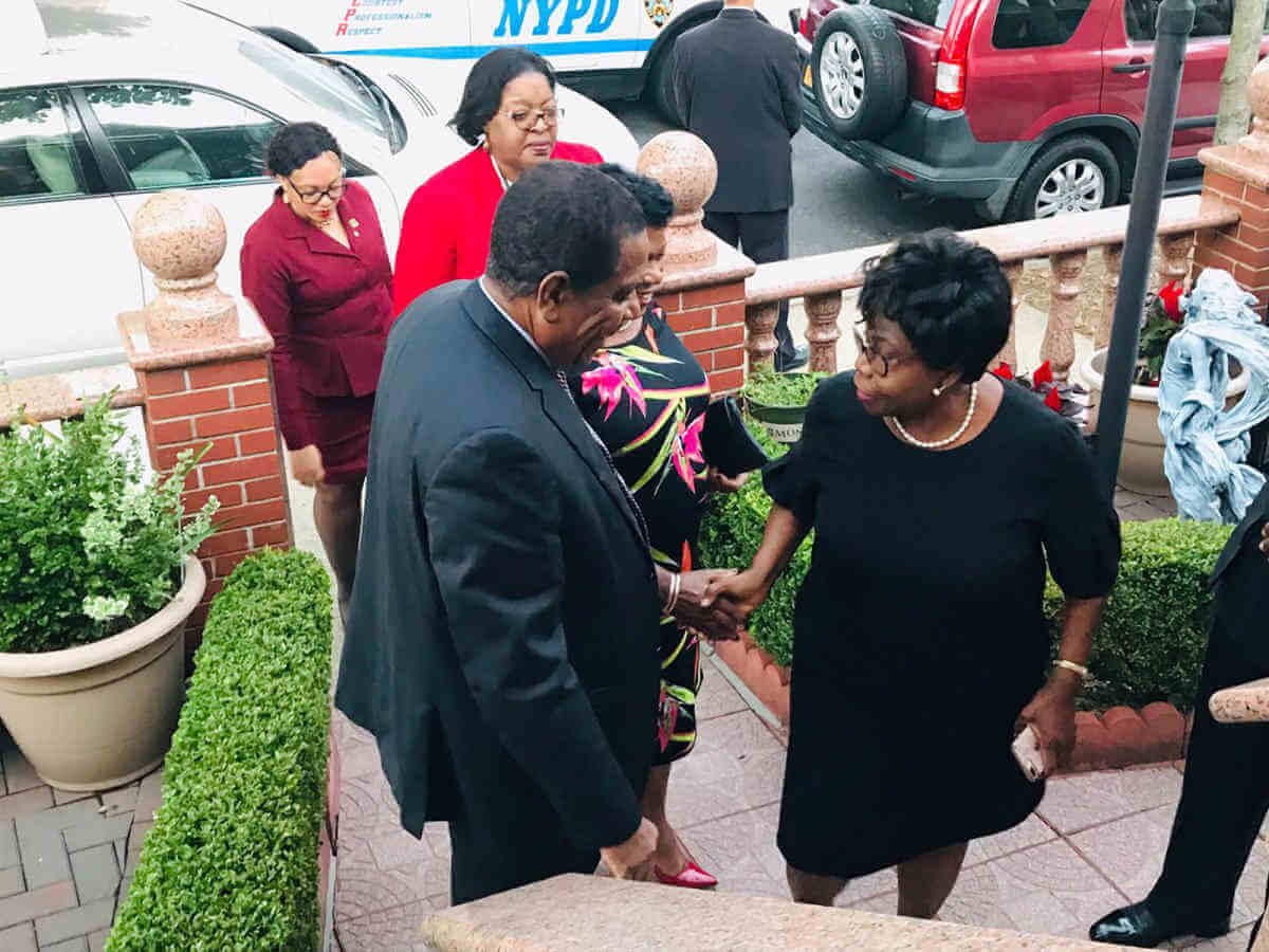 Dominica prez meets prominent Brooklynites
