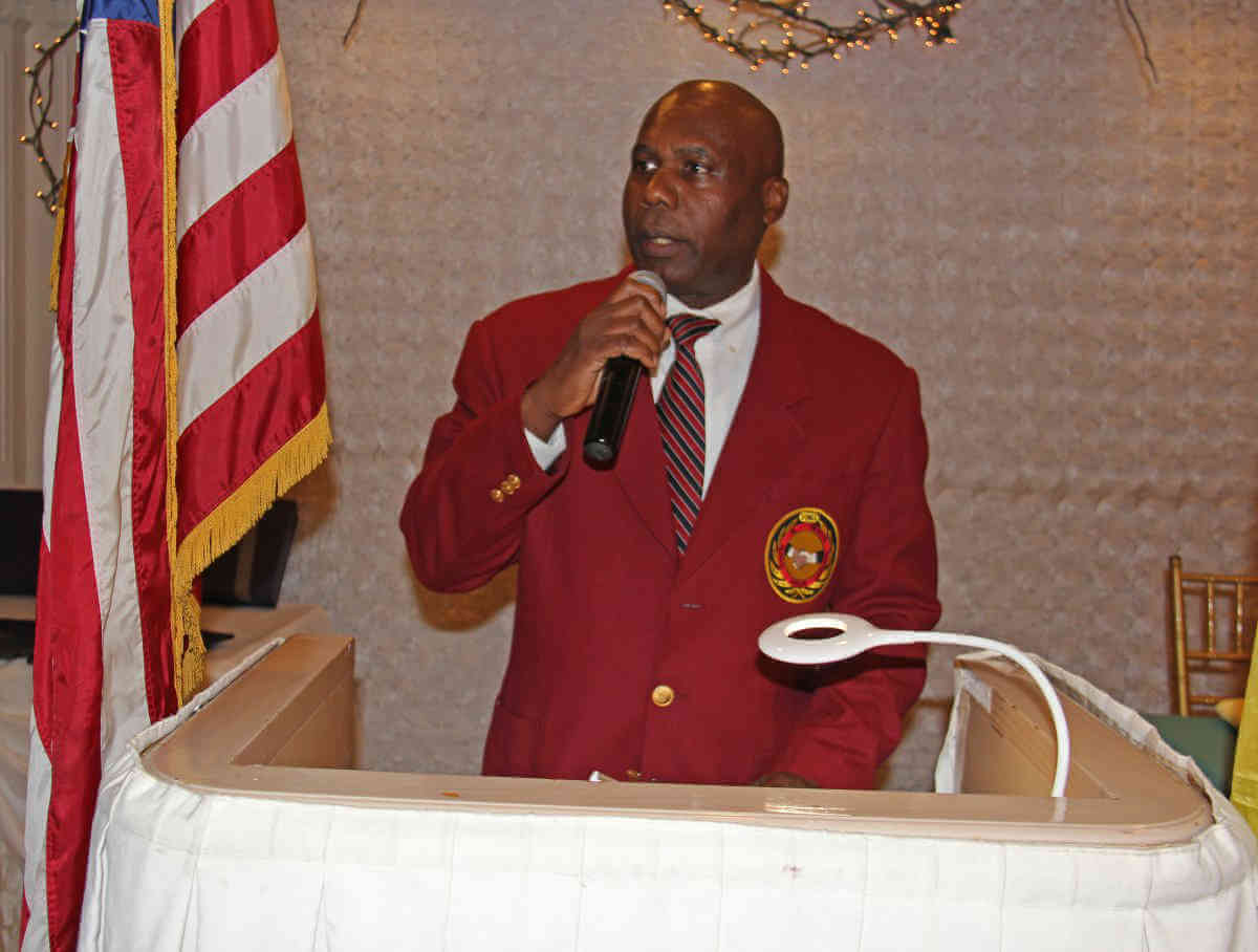 VINCI prez salutes current, past members|VINCI prez salutes current, past members