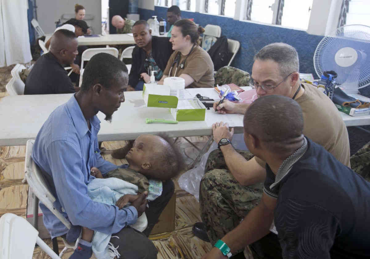 Thousands of Haitians seek medical help from US Navy ship|Thousands of Haitians seek medical help from US Navy ship