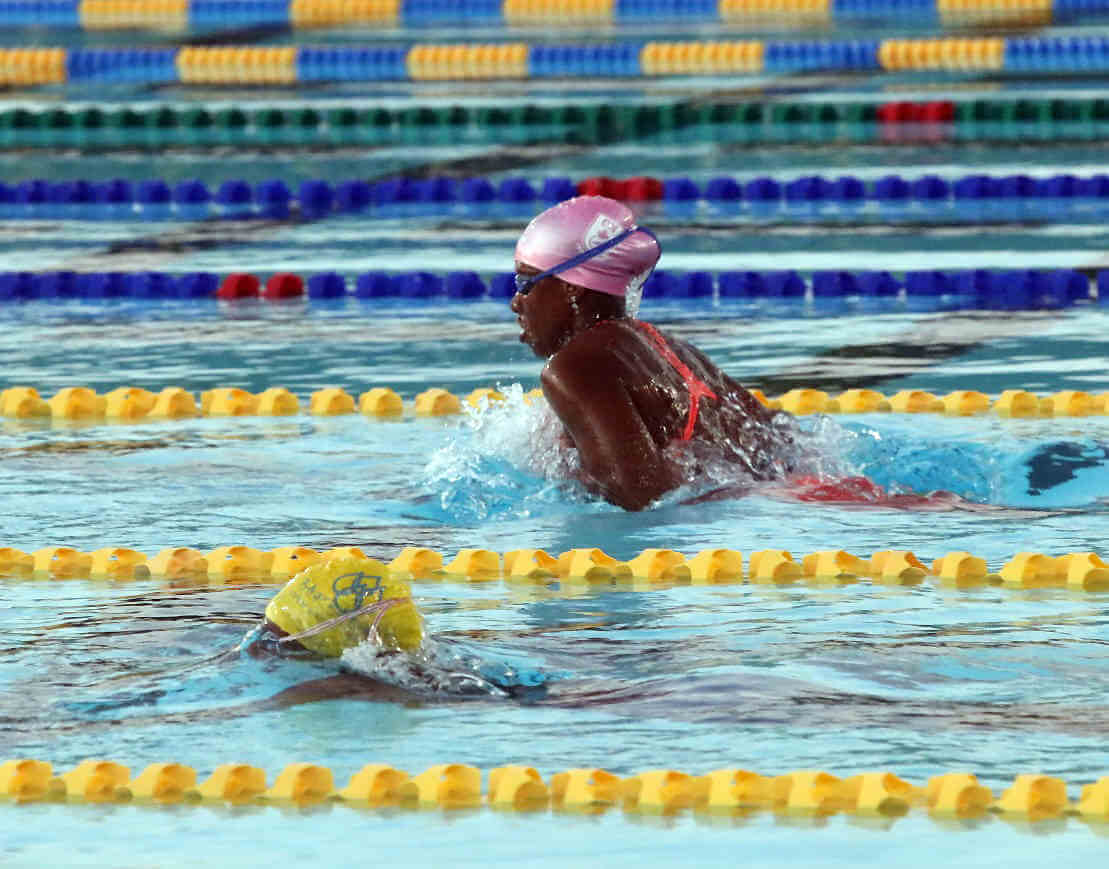 Barbadian champ smashes more records