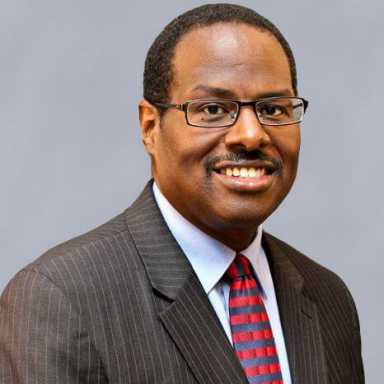 Dr. Daniel Honore