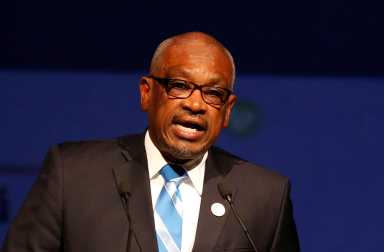 Hubert Minnis Prime Minister of the Bahamas  speaks during the Americas Business Summit in Lima