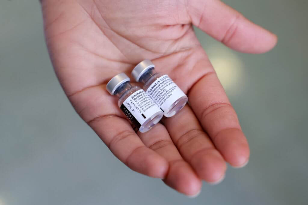 vaccine-uncertainty-health-concerns-rikers-2021-01-15-oped-cl01
