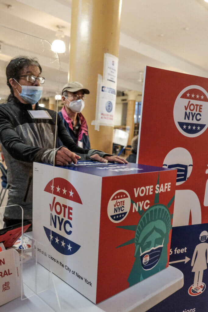 A box inside to drop off the absentee ballot.