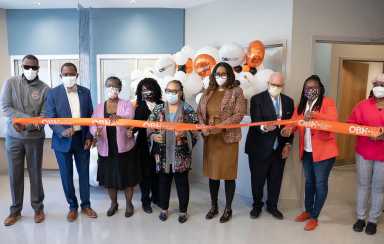 pierre-toussaint-family-health-center-reopens-2021-04-23-nk-cl01
