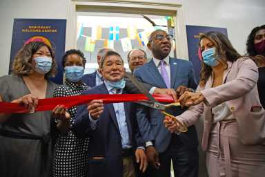 immigrant-welcome-center-queens-2021-07-02-nk-cl01