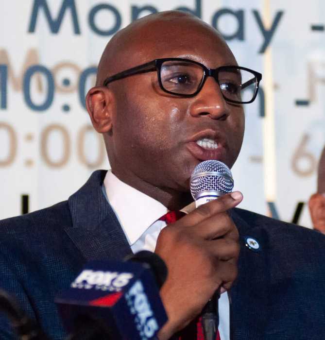 Queens Borough President Donovan Richards Jr.
