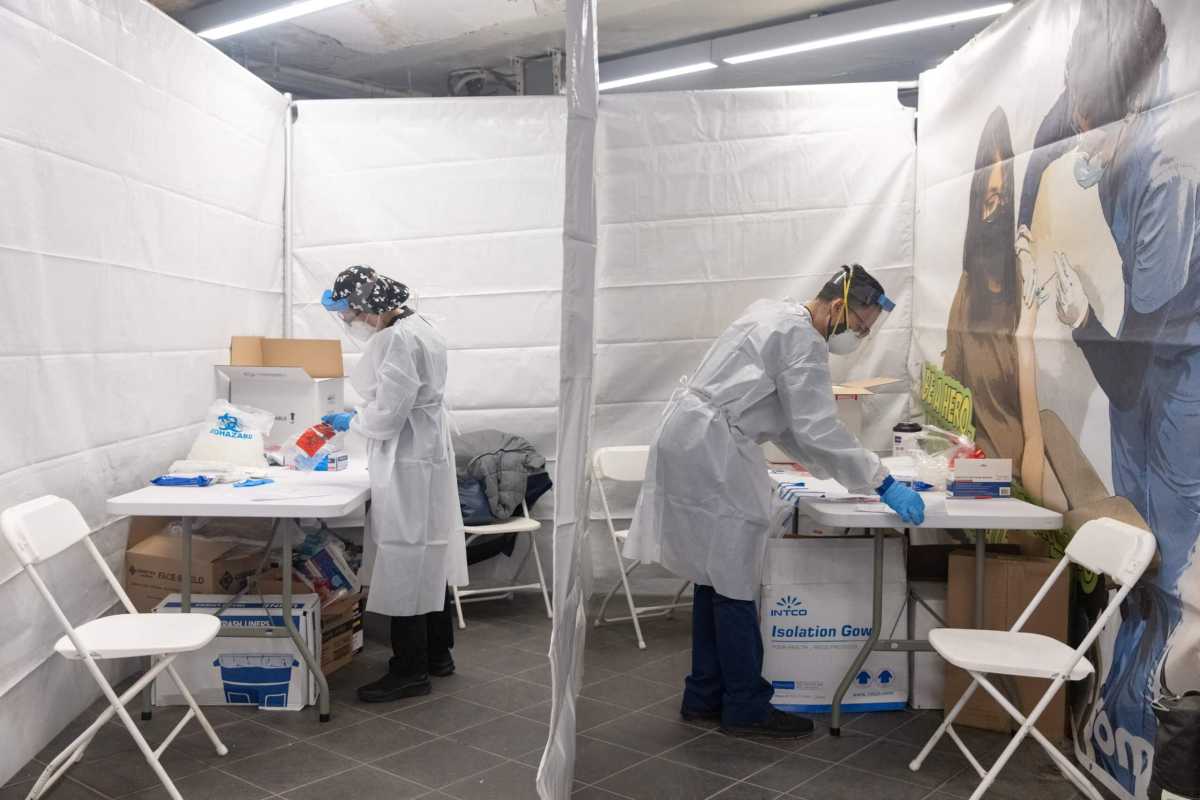 New popup COVID-19 testing site at Times Square in New York