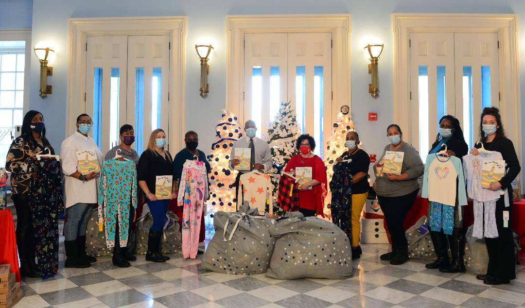 Participants at Brooklyn Borough President Eric Adams’ holiday toy drive at Brooklyn Borough Hall in partnership with Target