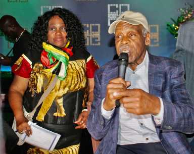 danny-glover-takes-queens-by-storm-2021-12-10-tc-cl01