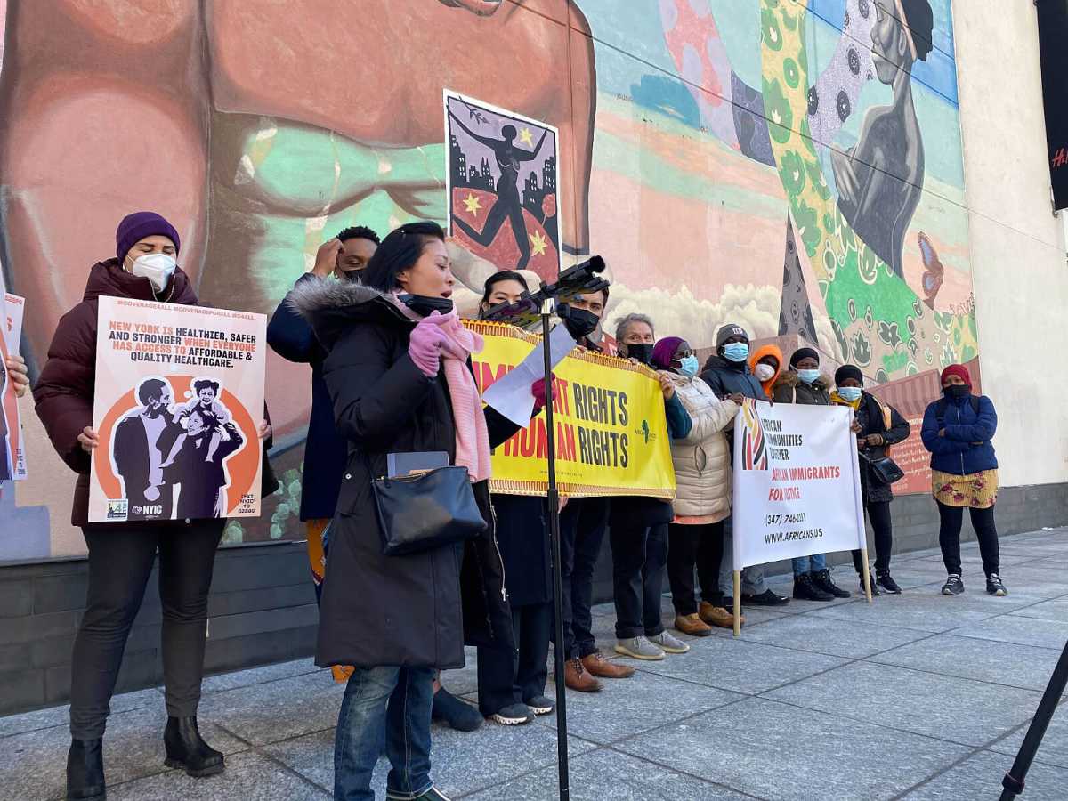 immigrants-coverage-for-all-2022-02-18-nk-cl02