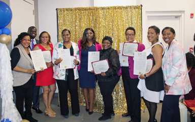 community-sheroes-honored-2022-04-07-tc-cl01