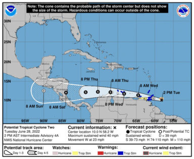 caribbean-islands-dodge-tropical-storm-2022-07-07-bw-cl01