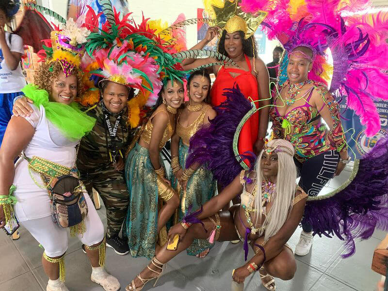 sanders-launches-rockaway-carnival-2022-06-16-nk-cl01