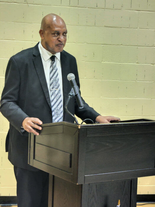 Former St. Vincent and the Grenadines Consul General Howie Prince gives farewell remarks.