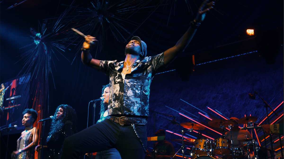Leon and the Peoples Band performing at Sony Hall.