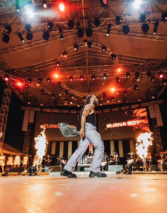 Burna Boy performing in Kingston on Dec. 18, 2022