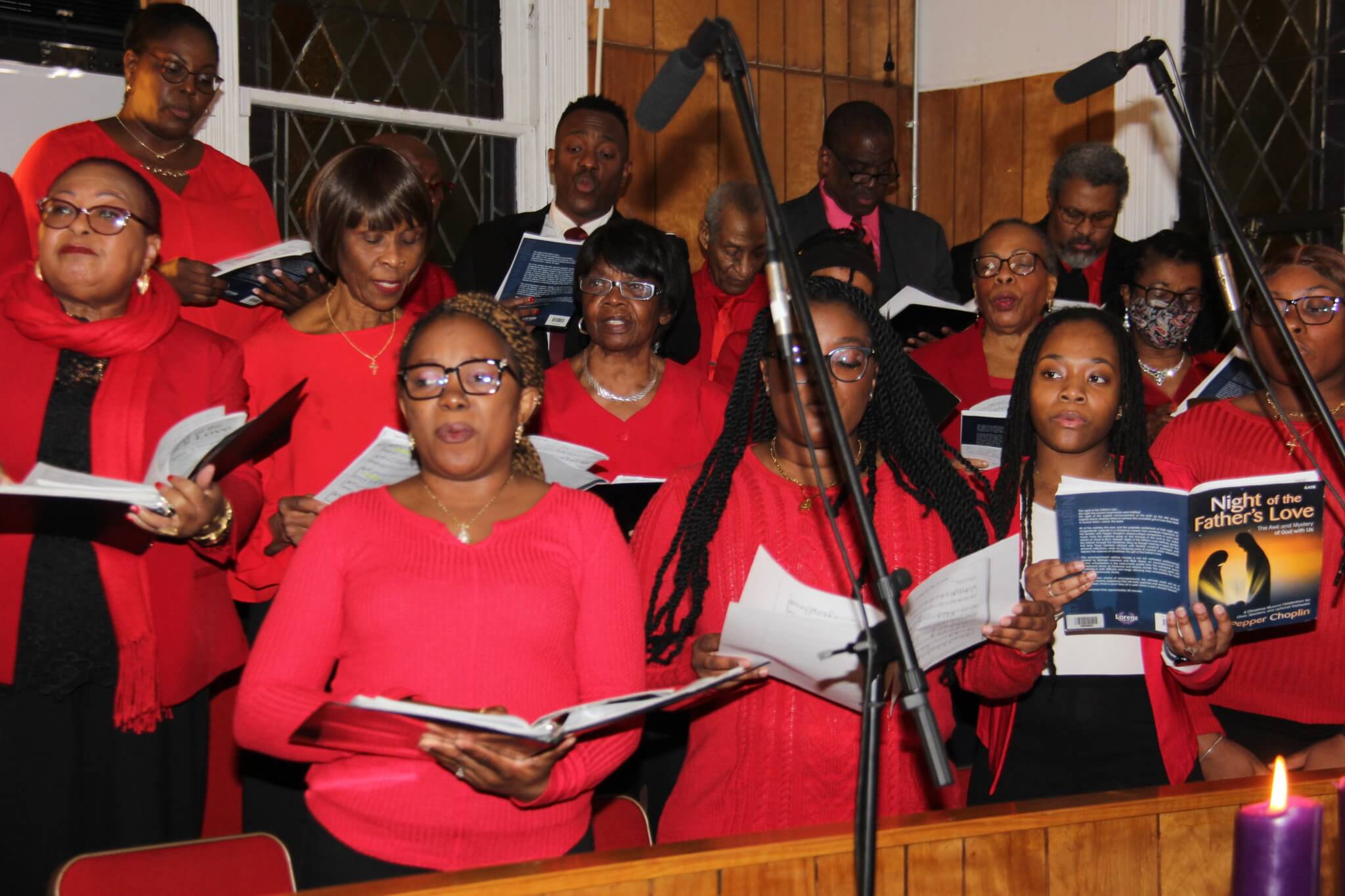 Fenimore Street United Methodist Church holds annual Candlelight