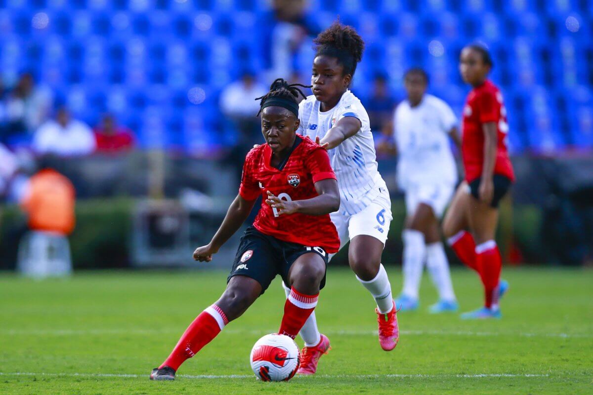 (L-R), Asha James of Trinidad and Deysire Salazar of Panama during the game Panama vs Trinidad y Tobago, corresponding Group B of Concacaf W (Womens) Championship 2022, at Universitario Stadium on July 11, 2022.