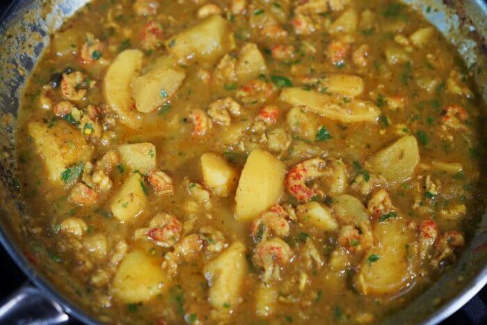 Curry Crayfish with Potato
