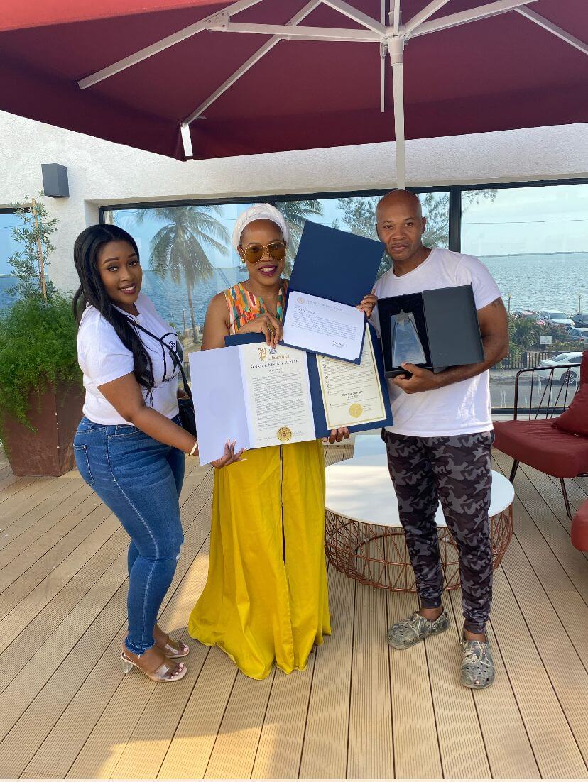 From left, Shadae Joseph Johnson (YGB Administrative Assistant), Queen Ifrica, and Gregory Clarke, owner, Miami Fitness Jamaica (2017 YGB Honoree).
