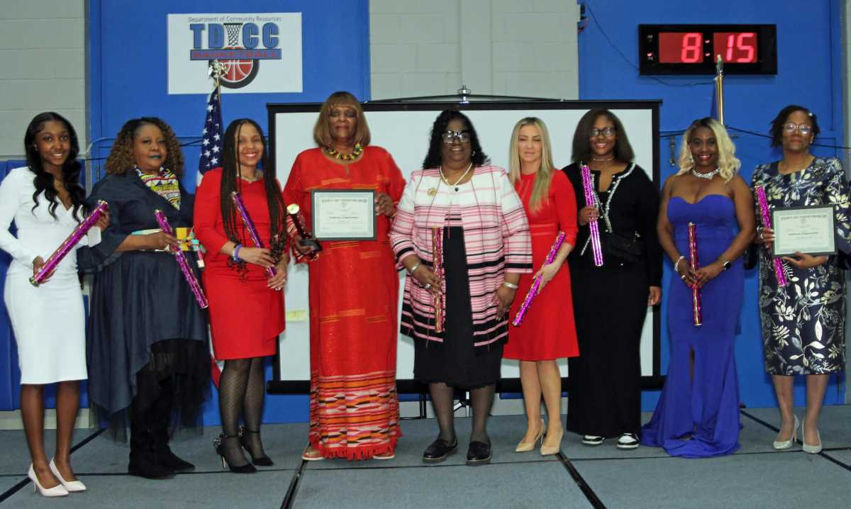 Awardees with their accolades at the 9th Annual GemStarr Entertainment Women Who Dare to Be Different Awards.