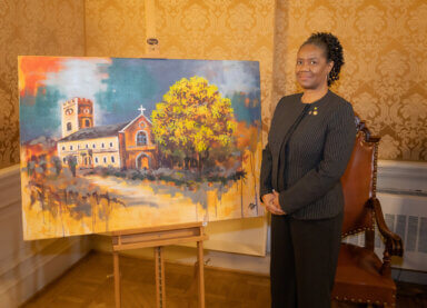 St. Vicnent and the Grenadines Ambassador to the OAS Lou-Anne Gilchrist before artwork.