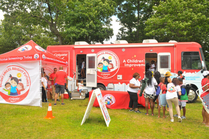 Groovin’ in the Park Concert 2019 Colgate Truck.