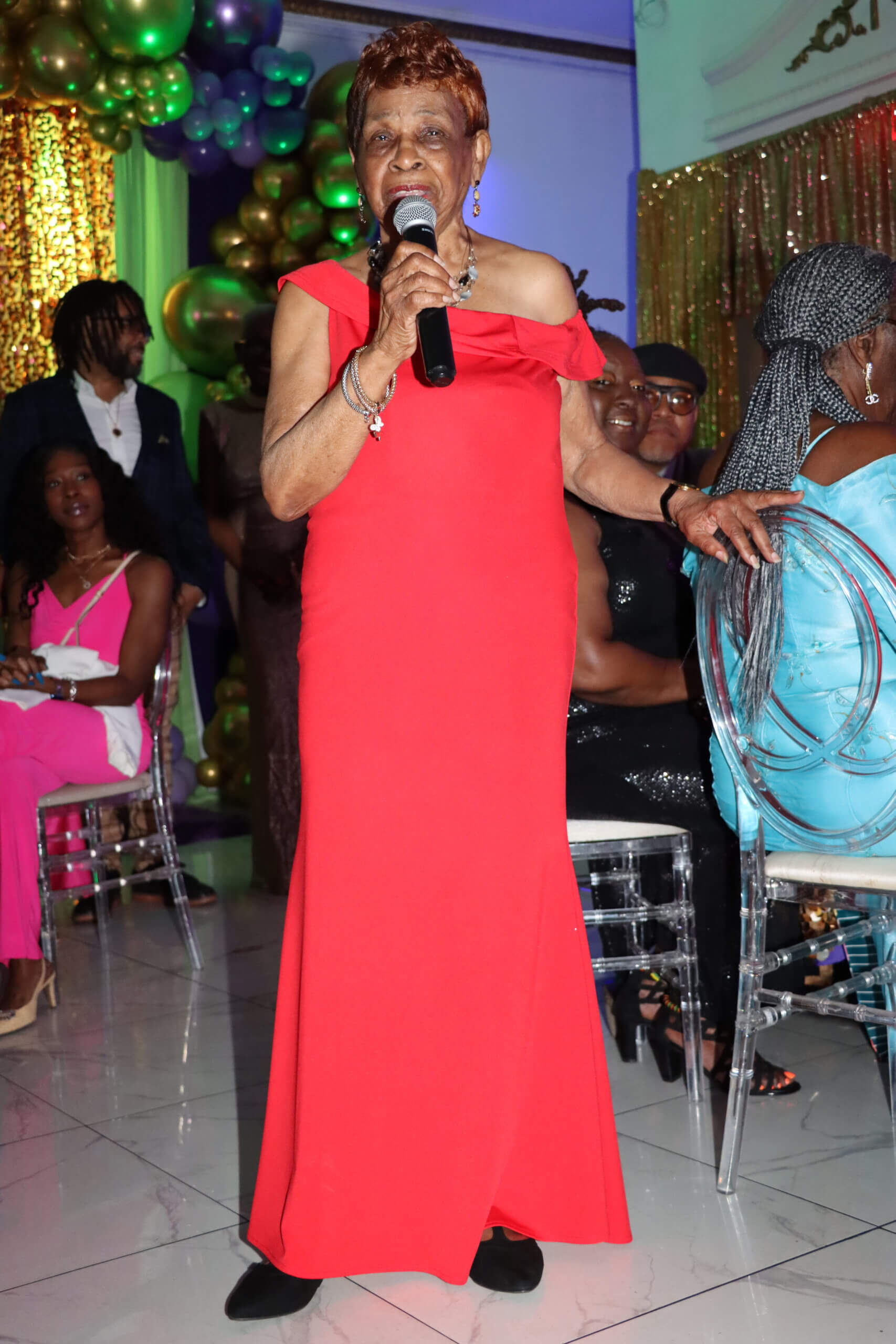 Grenadians hold Appreciation Party for community stalwart Cecily Mason