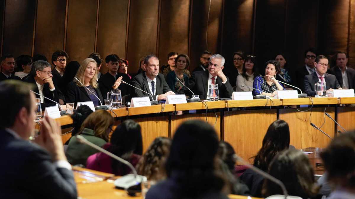 Delegates at the first AI Index launched at ECLAC’s headquarters