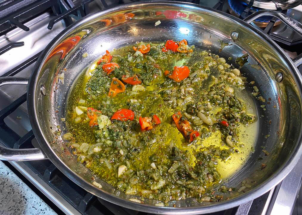 Curry Chicken with Potato and Spinach – Caribbean Life