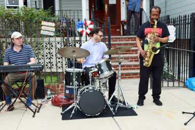 GRAMMY-nominated saxophonist Eric Wyatt leads jazz ensemble, with Sean Wayland on keyboard and Aaron Seeber on drums.
