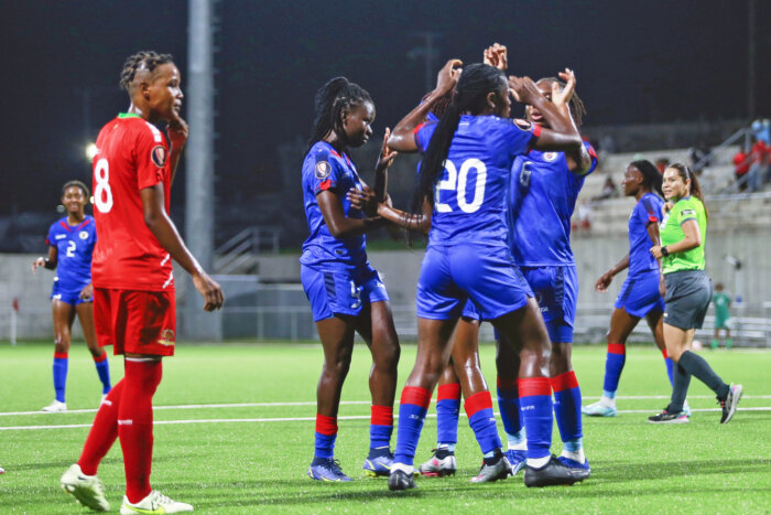 BASSENTERRE, HAITI, OCT. 30. Haiti team celebrating during the match between Haiti and Saint Kitts and Nevis as part of the 2023 Concacaf Road to Gold Cup Women's at SKNFA TECHNICAL CENTRE Stadium in Bassenterre, Haiti..