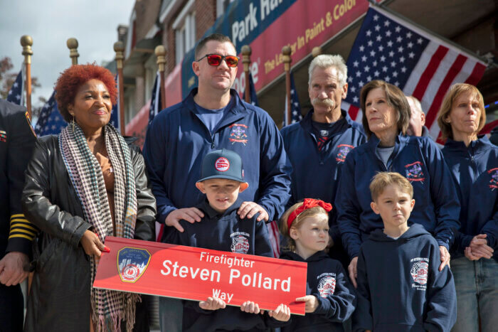 Councilwoman Mercedes Narcisse unveils street co-naming in honor of Fallen Firefighter Steven Pollard.