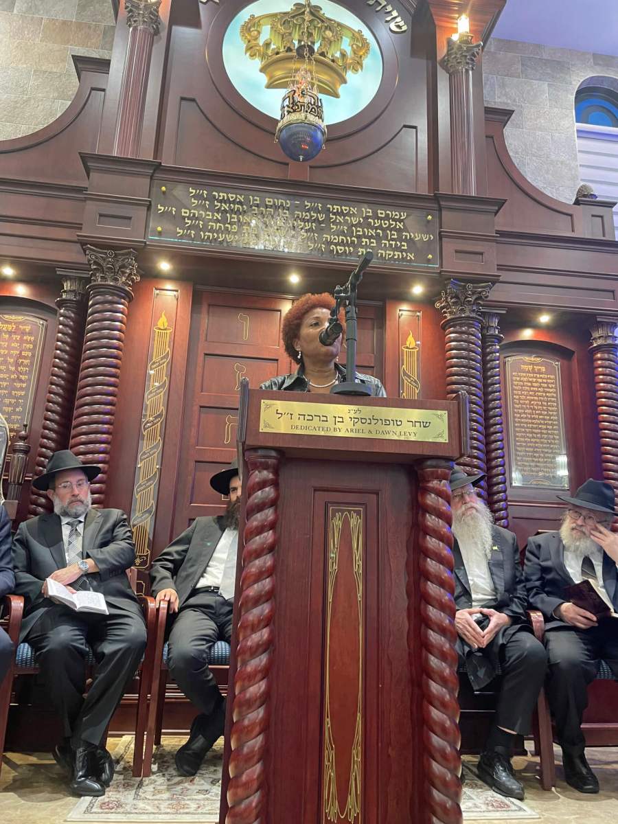 Council Member Mercedes Narcisse speaks at Sephardic Congregation of Mill Basin, Brooklyn.