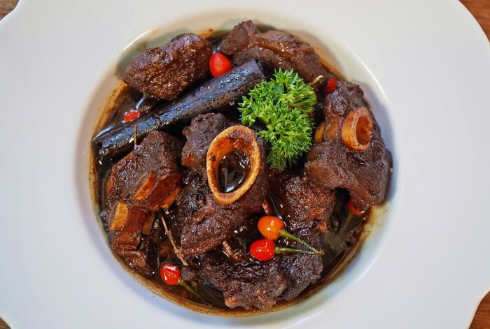 How To Make The Perfect Lamb Pepperpot.