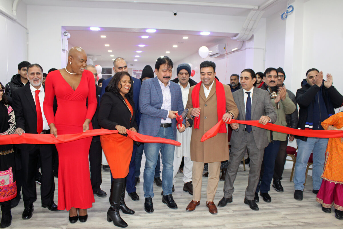 A ribbon-cutting ceremony launched the opening of Brooklyn Palace, on Jan. 20. Pictured from left are a guest, President of Palatial Publishing LLC, Kamla Millwood, Attorney Turquoise Haskins, ESQ., Consul General of Pakistan to New York, Aamer Ahmed Atozai, Owner/Partner of Brooklyn Palace, Saghir Khan, among family and friends.