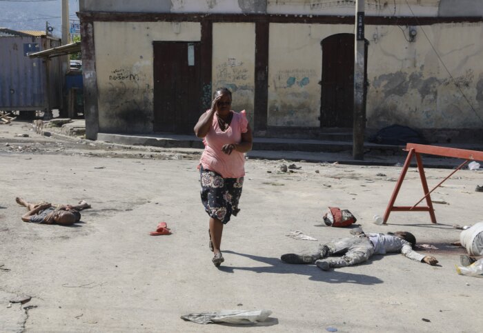 APTOPIX Haiti Prison Break