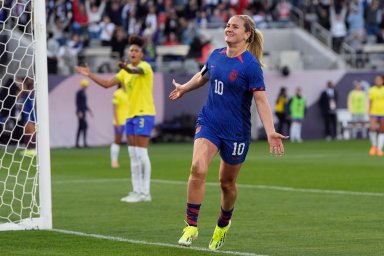 United States' Lindsey Horan (10) celebrates after scoring a goal during the first half of the CONCACAF Gold Cup women's soccer tournament final match against Brazil, Sunday, March 10, 2024, in San Diego.
