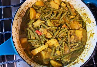 Curry Bodi With Potatoes
