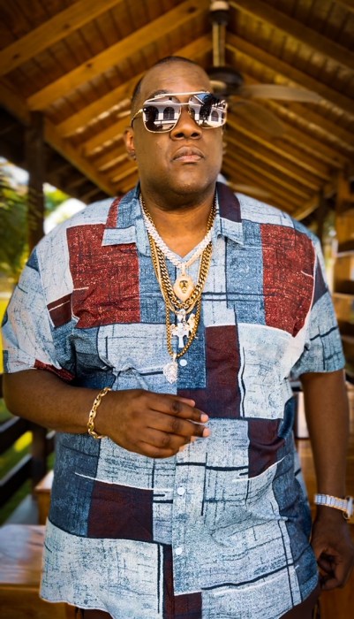 International recording artist Edley Shine has fans abuzz with new Reggae single and video 'Life's Journey.'