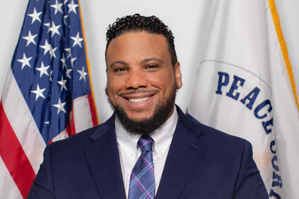 Official head shot of Troy Blackwell.
