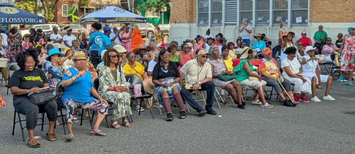 A colorfully dressed audience enjoyed a stirring Bankra Caribbean Folk Festival in Canarsie. The Aug.10 celebration was hosted in partnership with Bratta Productions, Assembly Member Monique Chandler-Waterman, Assembly Member Jamie Williams, State Senator Roxanne Persaud, and Congressman Hakeem Jeffries, on the Holy Family Church tarmac in Canarsie, Brooklyn.