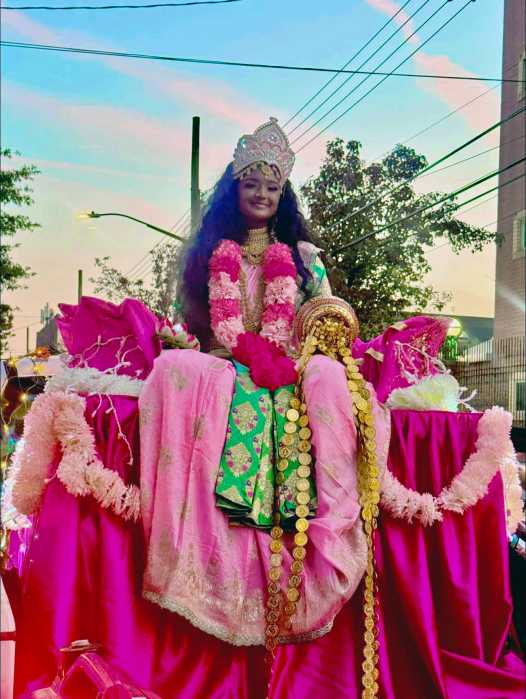 A beautiful ‘Goddess’ is perched atop a majestic float in the Diwali Motorcade on Oct. 18 along the streets of Richmond Hill, as it celebrated its return to the community after a five-year hiatus due to the coronavirus pandemic.