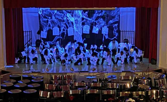Students Performing Thriller Showcase.