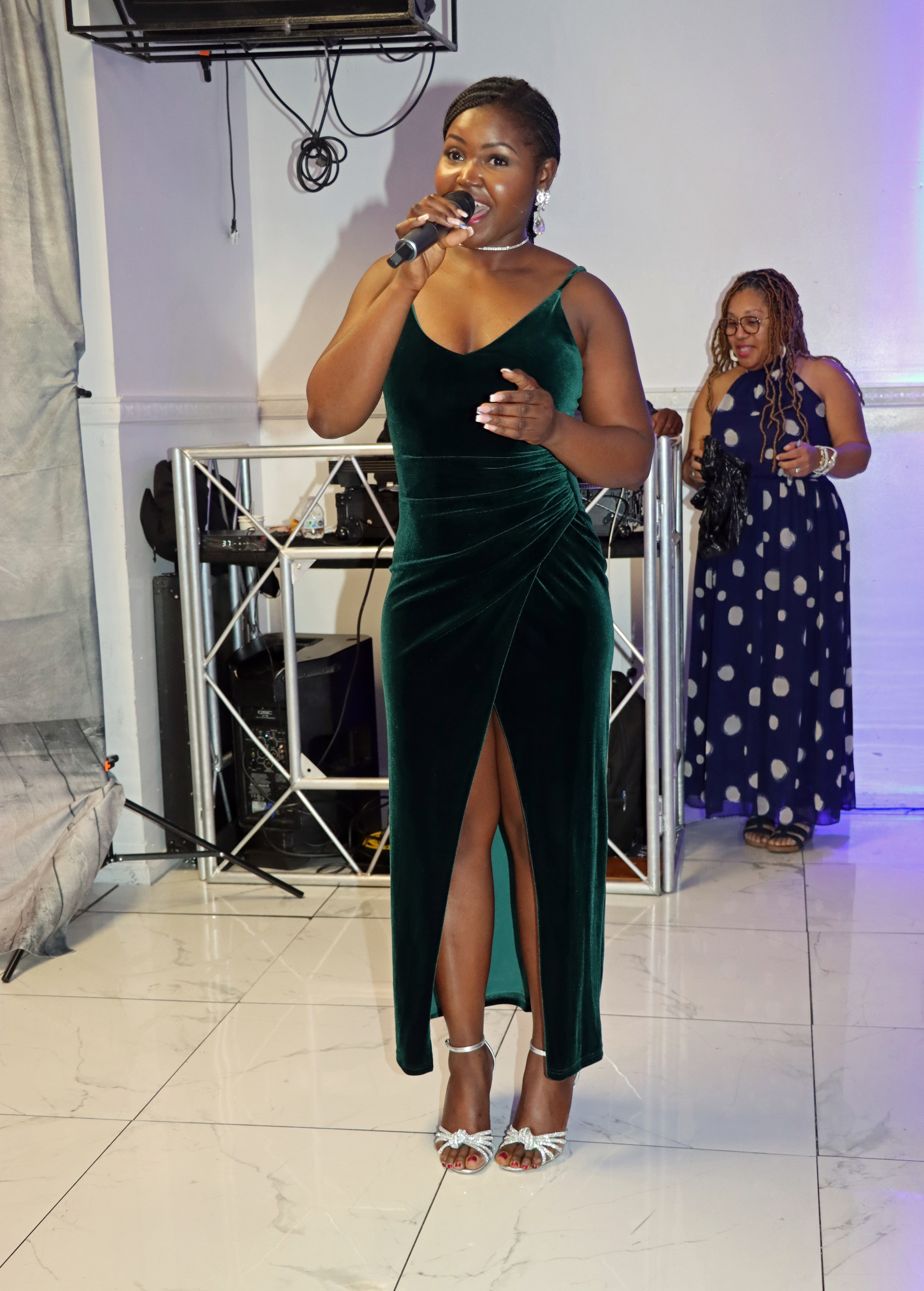 Haitian-born singer, songwriter and model Valandia Sunshine De Fontus mesmerizes with Louis Armstrong's “What a Wonderful World.”