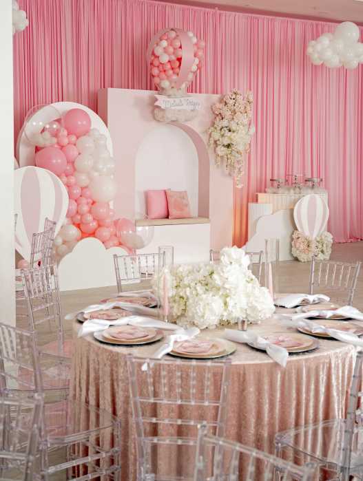 The entrepreneur, who began her career as a cake decorator, now brings her creative touch to weddings, baby showers, corporate events, and more — transforming any special occasion into a memorable celebration.