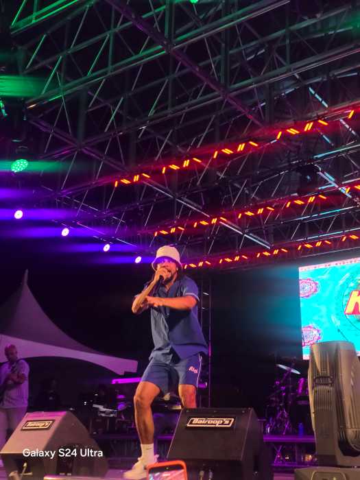 Kes performing at Kuchela fete in Trinidad.