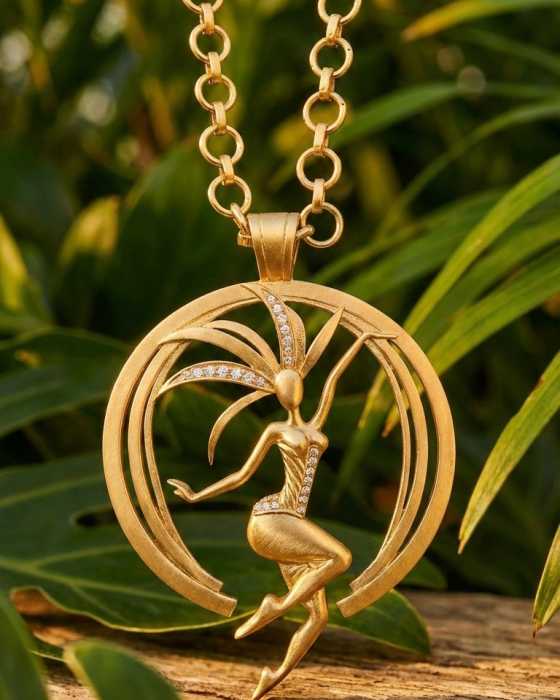 Statement necklace from Alliyette’s Karnival Collection, capturing the spirit and freedom of Carnival through wearable design. 